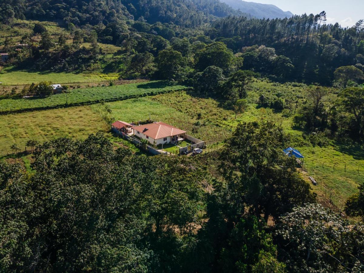 Sunflower Village Villa Girasoles Jarabacoa Exterior photo
