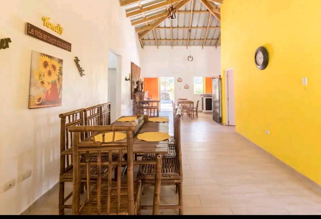 Sunflower Village Villa Girasoles Jarabacoa Exterior photo